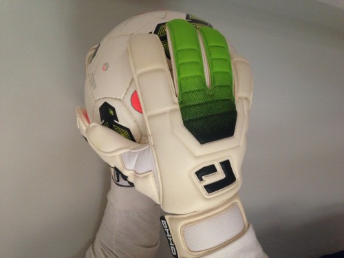 L1 Goalkeeper Gloves 1st Generation (Green Trim)